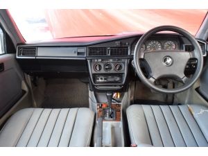 Mercedes-Benz 190E 1.8 W201 (ปี 1992) Sedan AT รูปที่ 4