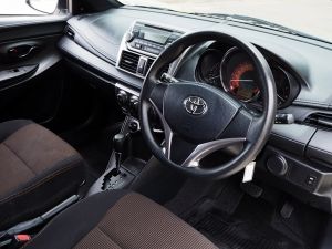 TOYOTA YARIS 1.2 J CVT ปี 2015 รูปที่ 4