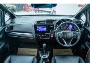 Honda Jazz GK 1.5 RS ปี : 2018 ไมล์ : 65,xxx km. รูปที่ 4