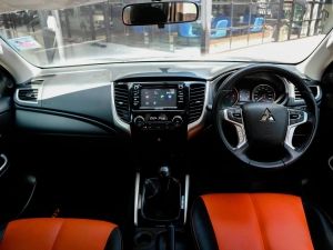 2018 Mitsubishi Triton 2.4 MEGACAB Plus ATHLETE Pickup MT รูปที่ 4