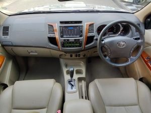 TOYOTA FORTUNER 3.0V 2WD ปี 2010 เกียร์ AT รูปที่ 4