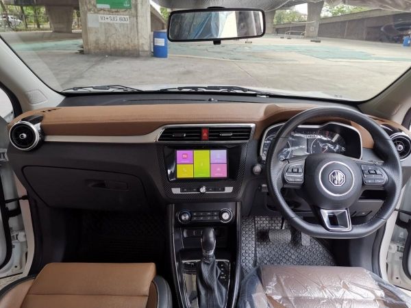 MG ZS  1.5 X  SUNROOF รูปที่ 4