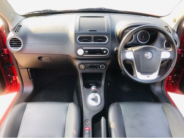 MG 3  1.5 V  SUNROOF  ปี2018 รูปที่ 4