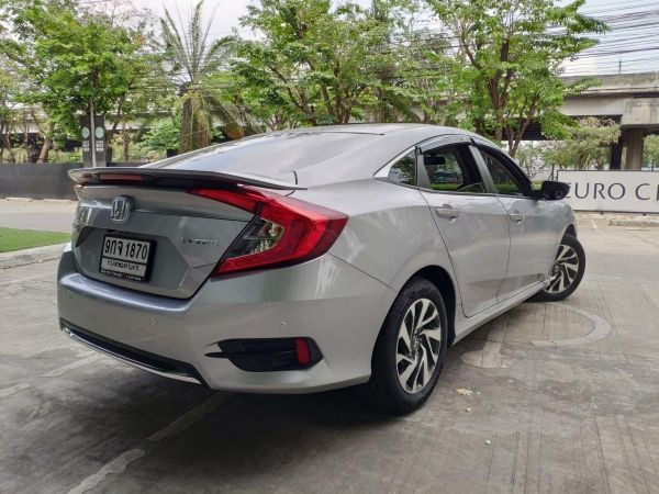 2019 HONDA CIVIC 1.8 E รูปที่ 4