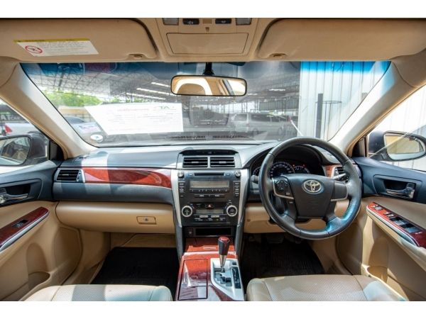 2013 Toyota Camry 2.0 G Sedan AT รูปที่ 4