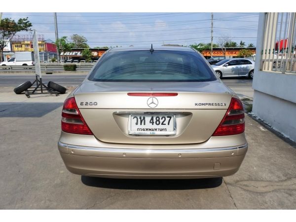 2003 Mercedes Benz E200 Kompressor รูปที่ 4