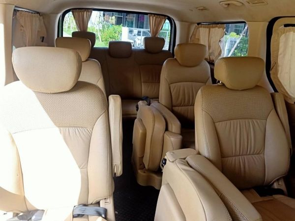 2010​ Hyundai H1 2.5 Deluxe​ AT รูปที่ 4