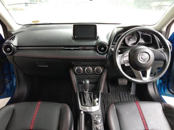 2015 mazda2 1.3 highplus รูปที่ 4