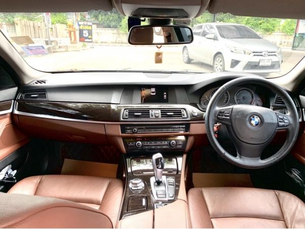 BMW 520i F10 TwinTurbo 2.0 สี black ปี 2012 รูปที่ 4