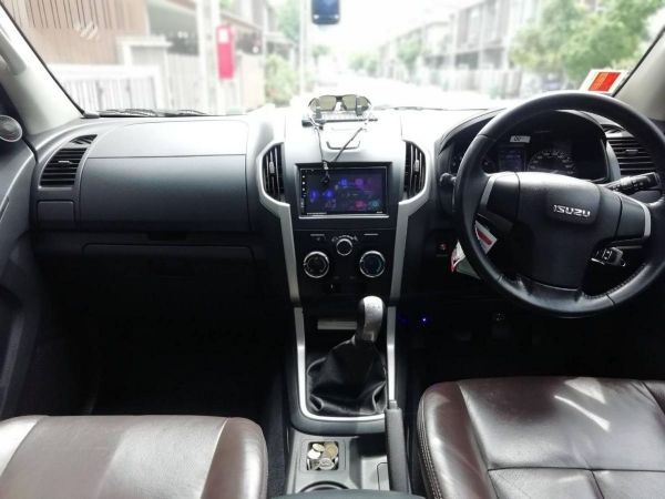 ISUZU D-MAX 2500 cc. 4 ประตู ปี 2013 รุ่น Z VGS เกียร์ธรรมดา รูปที่ 4