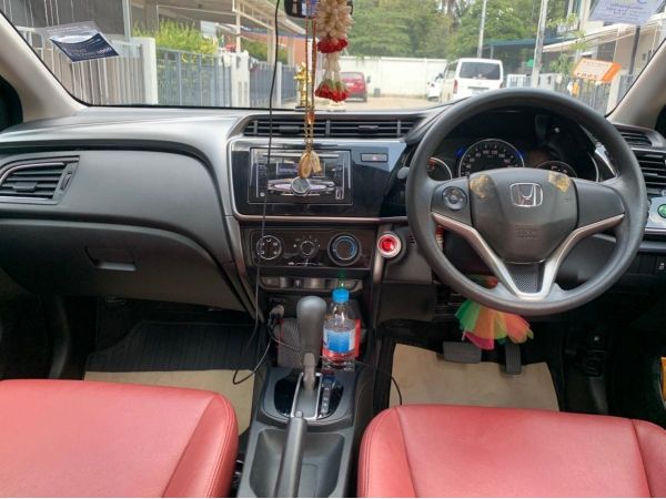 Honda City 1.5V ปี2018 เกียร์AUTO (รุ่นรองท็อป) รูปที่ 4