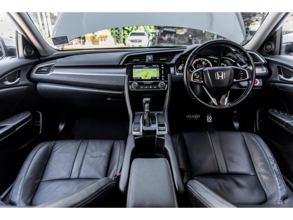 2017 Honda Civic FC 1.5 Turbo RS Navigator รูปที่ 4