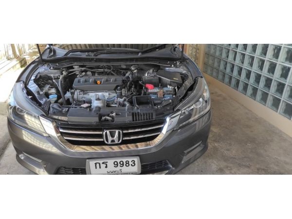 Accord 2.0 EL ปี2013 เจ้าของขายเอง ใช้คนเดียว เช็คศูนย์ตลอด ขาย570,000 นัดดูรถ 0814008543 รูปที่ 4