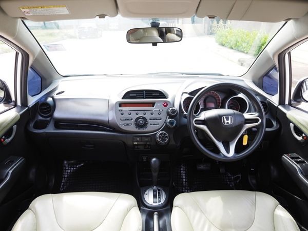 HONDA JAZZ 1.5 S (AS)(MNC) ปี 2011 เกียร์AUTO รูปที่ 4