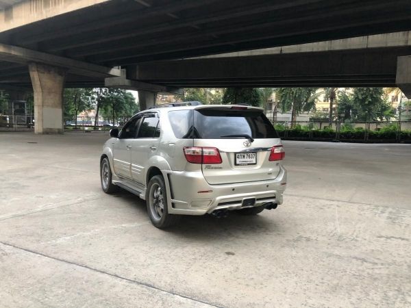 Toyota Fortuner 3.0 V 4WD AT ปี2007 รูปที่ 3