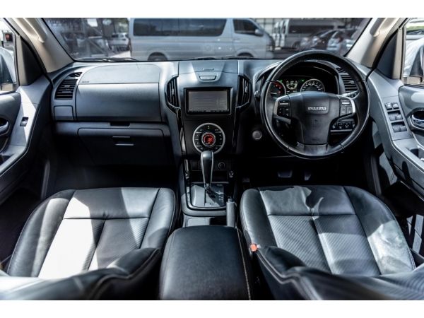 C8713 2017 Isuzu D-Max Cab4 1.9 Z Prestige Hi-Navigator รูปที่ 4