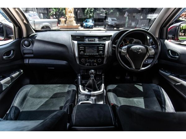 C2973 2019 Nissan NP300 Navara Doublecab 2.5 E Calibre Black Edition รูปที่ 4