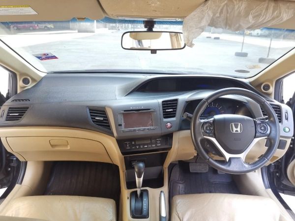 2013 Honda Civic 1.8 E Navi AT รูปที่ 4