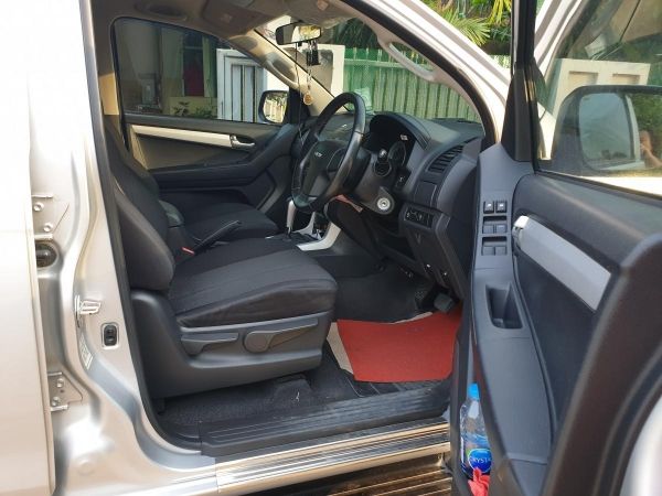 ขายด่วน ISUZU D-MAX Z ddi 1.9 รูปที่ 4