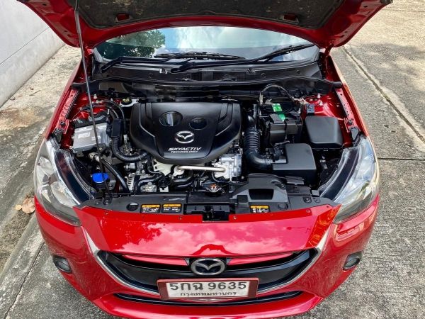 MAZDA 2 SKYACTIV HATCHBACK 1.5 XD Sports High Plus ปี 2016 รถบ้านมือเดียวป้ายแดง รูปที่ 4