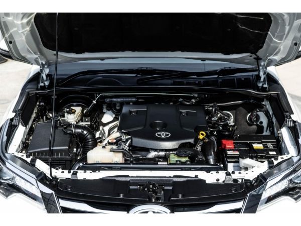 C4183 2018 Toyota Fortuner 2.4 V รูปที่ 4