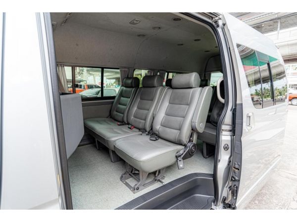 C4023 2012 Toyota Commuter 2.5 D4D VIP รูปที่ 4