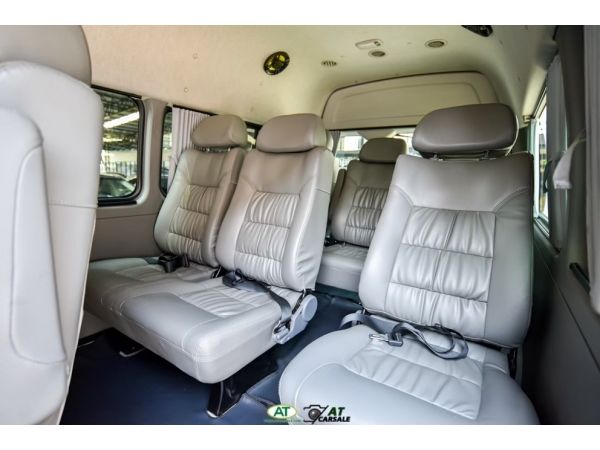 C1173 2013 Toyota Commuter 2.5 D4D VIP รูปที่ 4