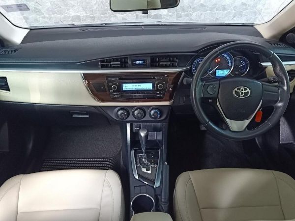 TOYOTA COROLLA ALTIS 1.6G ปี 2014 สีบรอนซ์เงิน รูปที่ 4