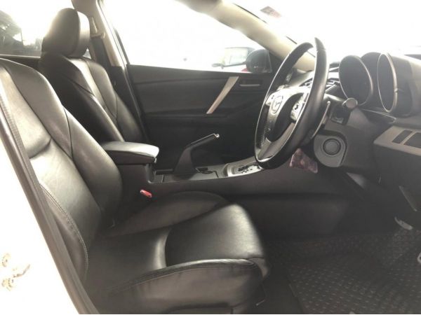 Mazda3 2.0 Maxx Sporte 5Dr Sunroof AT ปี2013 รูปที่ 4