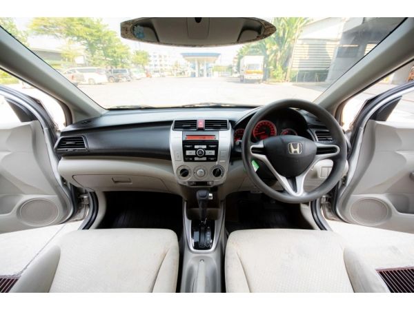 2009Honda City 1.5V เบนซิน รูปที่ 4