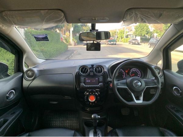 Nissan note รูปที่ 4