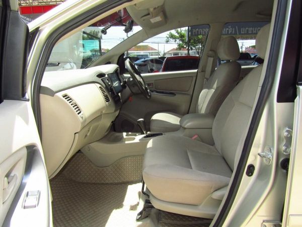 ???? TOYOTA INNOVA 2.0 G  ปี2010 รูปที่ 4