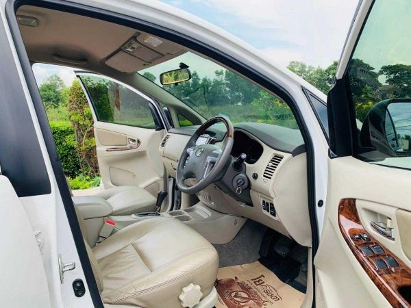 ???? TOYOTA INNOVA 2.0 V MNC DAYLIGHT ปี 2015 รูปที่ 4