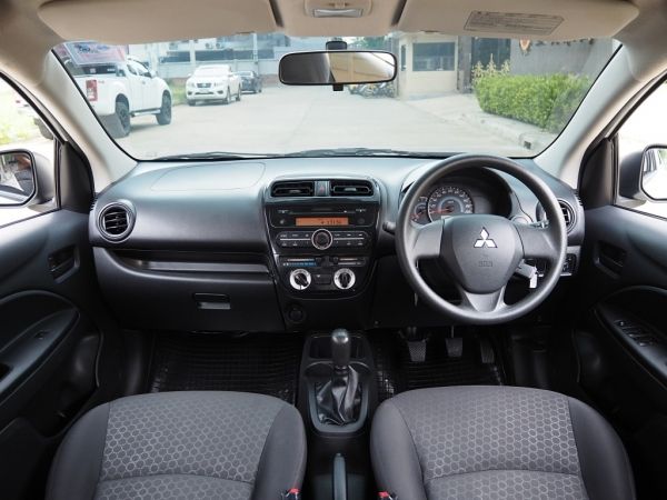 MITSUBISHI MIRAGE 1.2 GLX  เกียร์MANUAL สภาพนางฟ้า รูปที่ 4