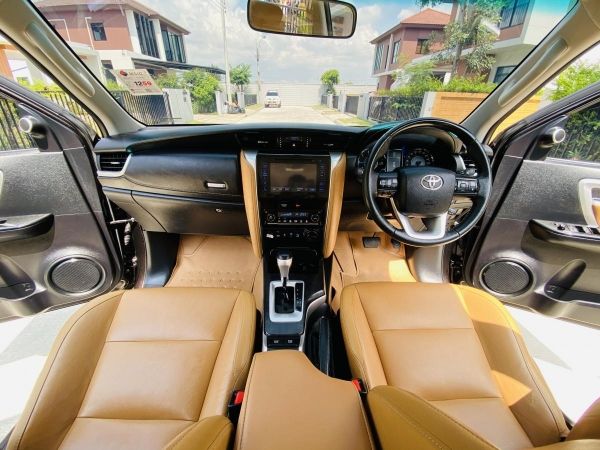 Toyota Fortuner2.8 V A/T 4x4 ปี16 รูปที่ 4