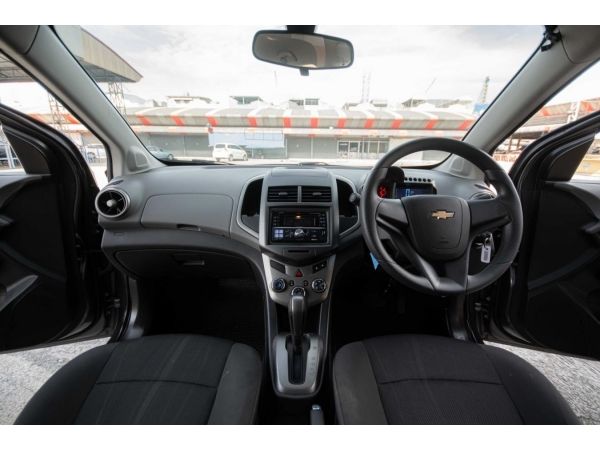 2013Chevrolet Sonic 1.4LT เบนซิน รูปที่ 4