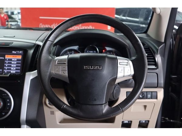 2017 Isuzu MU-X 3.0 SUV 4WD AT  (ปี 13-17) B8358 รูปที่ 4