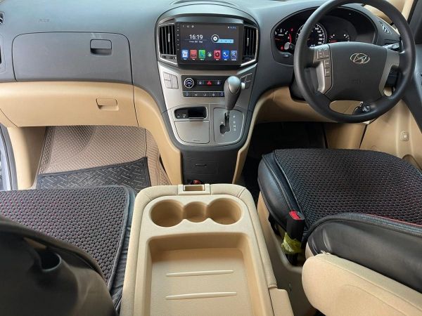 2019 HYUNDAI  H-1 2.5 TOURING   DESEL รูปที่ 4