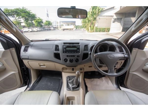 2010Toyota Vigo 4DR รุ่น E ตัวสูง รูปที่ 4