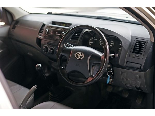 TOYOTA HILUX REVO 2.4 J PLUS STANDARD CAB รูปที่ 4