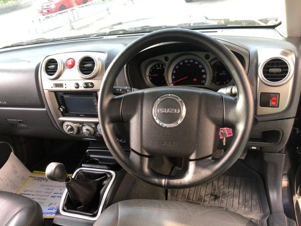 2009 ISUZU D-MAX CAB4 HILANDER 3.0 VG TURBO PIATINUM 4WD รูปที่ 4