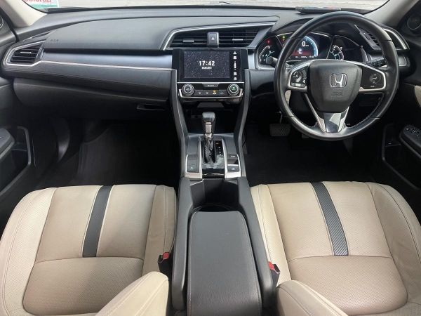 Honda Civic 1.8 EL ออโต้ สีดำ ปี 16 รูปที่ 4