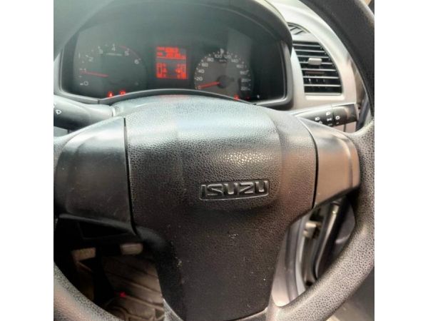 รถบ้านล้าน% ขายISUZU D-MAX 2.5 ตอนเดียว ใส่หลังคาพร้อมเบานั่งตอนท้าย มีพรบ.ประกัน ภาษี ครบ รูปที่ 4