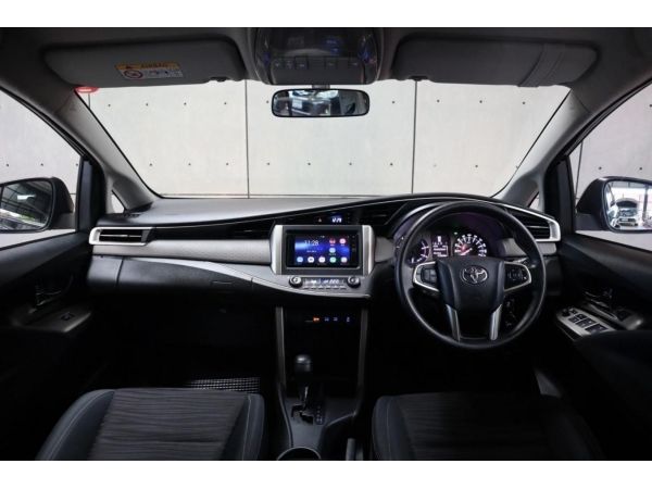 2017 Toyota Innova 2.8 G Crysta Wagon AT(ปี 16-20) B1139 รูปที่ 4