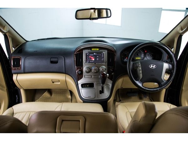 2014 HYUNDAI GRAND STAREX  2.5 VIP รูปที่ 4