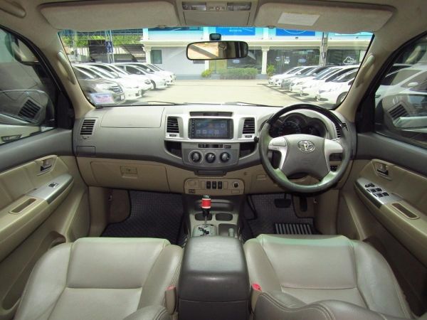 Fortuner 2.5G 2013 รูปที่ 4