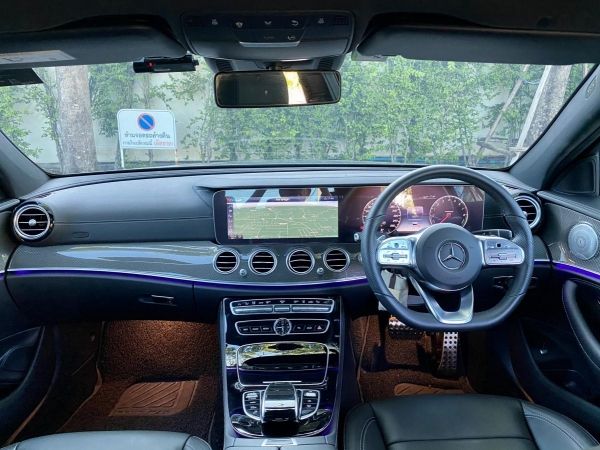 ขาย Mercedes Benz E350e AMG Dynamic ปี 2019 รุ่นท็อป รูปที่ 4