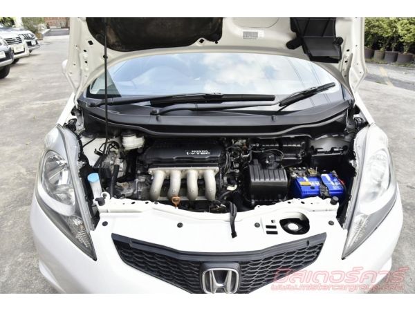 2010  HONDA JAZZ 1.5 S ใช้เงิน 5 พันอกรถ ฟรีดาวน์ แถมประกันภัย รูปที่ 4