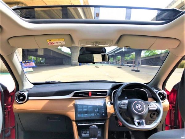 MG ZS I-SMART 1.5X SUNROOF เกียร์ AT ปี2021 รูปที่ 4