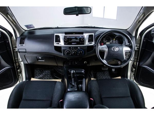 2014 TOYOTA VIGO 2.5 E CAB รูปที่ 4